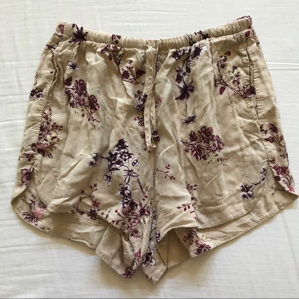 Cherry blossom Eve shorts